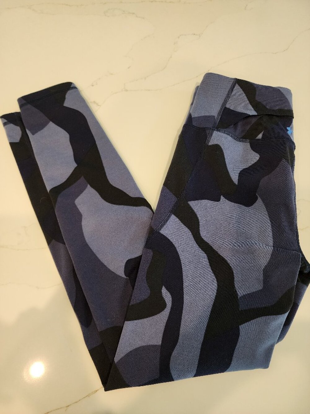 Underarmour heated gear small blue camo